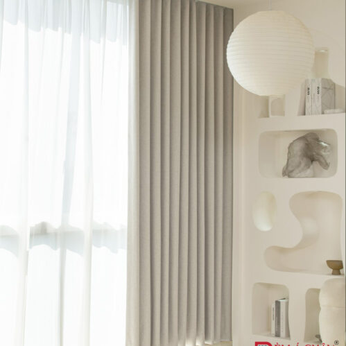 Rèm Vải màu be Beige cửa chính phòng khách đẹp